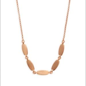 KENDRA SCOTT
Fern 14K Rose Goldplated Collar Necklace
